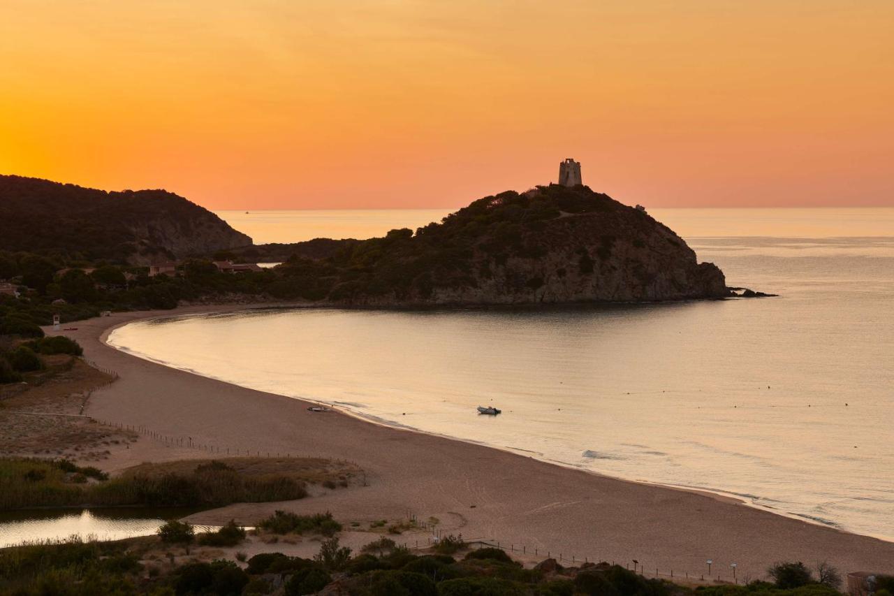 Conrad Chia Laguna Sardinia Bagian luar foto